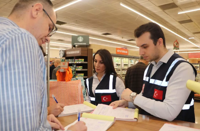 Fahiş fiyat artışında o illere ceza yağdı! Ticaret Bakanlığı düğmeye bastı... Denetimler başladı