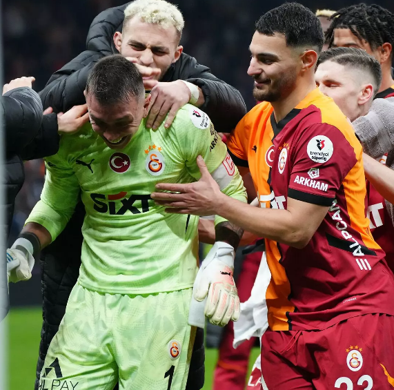 Muslera'dan transfer sözleri! İki takımdan teklif aldı! Melo detayı