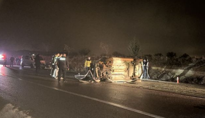 Nevşehir'de hafif ticari araç devrildi: 1 ölü, 1 yaralı